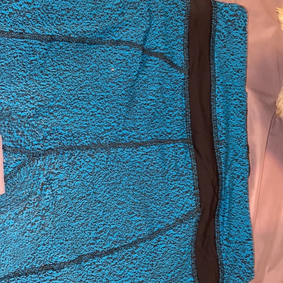 Lulu lemon leggings - Picture 4 of 7